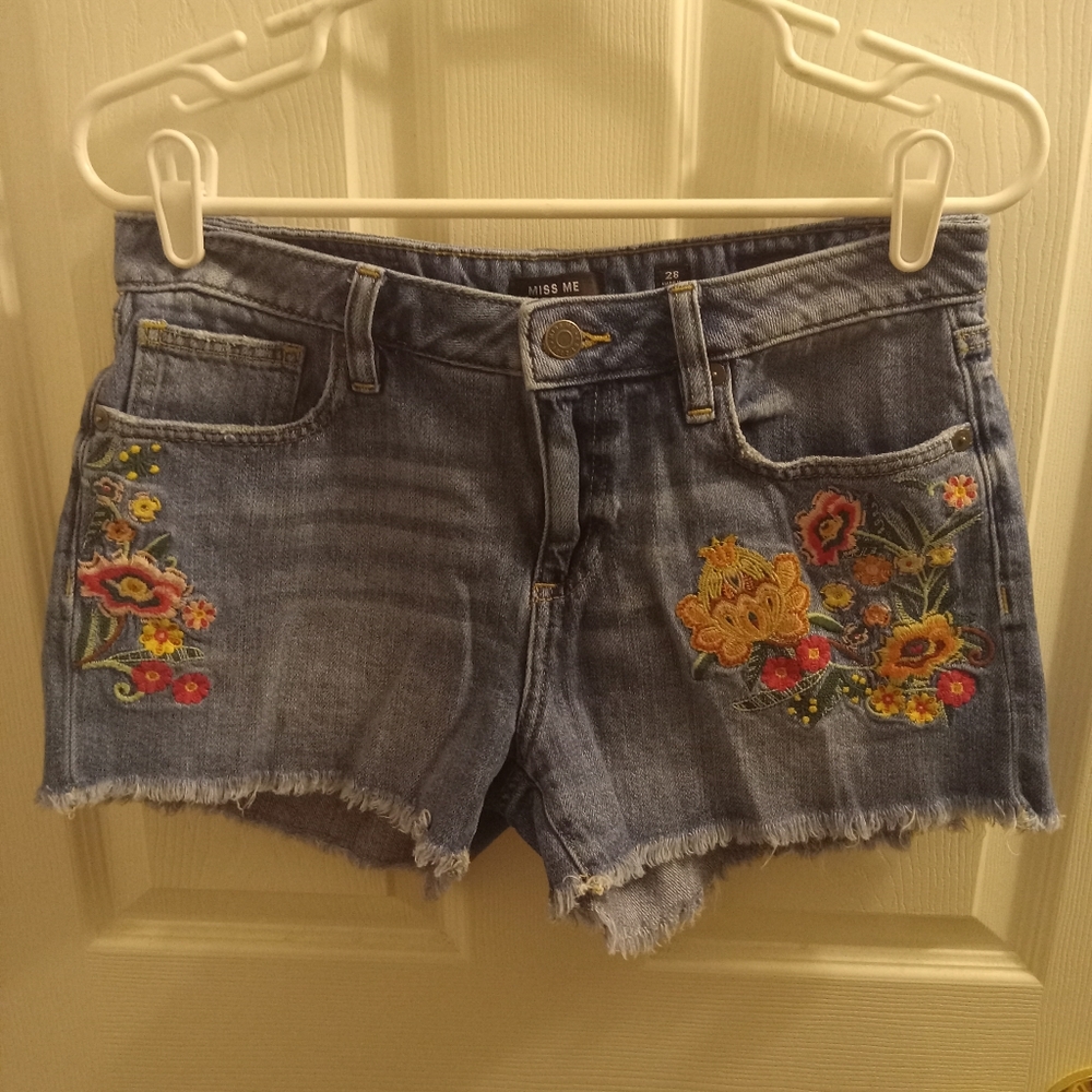 Miss Me shorts
